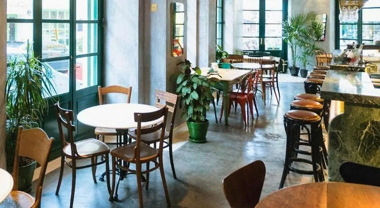 L'Avventura Athens Restaurant