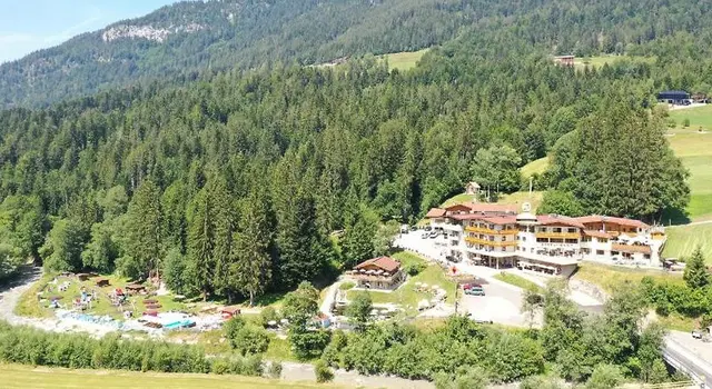 Hotel Berghof LANDSCAPE
