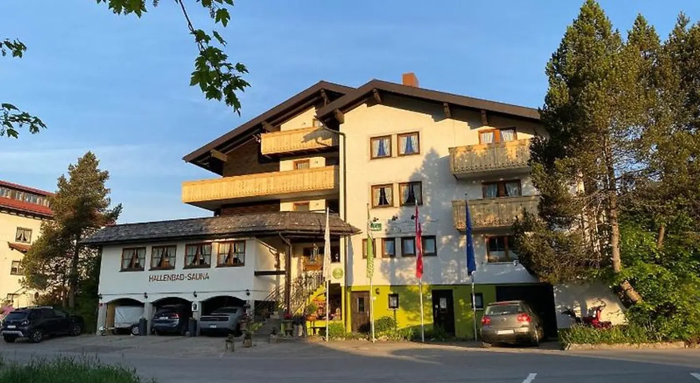 Alpensonne EXTERIOR