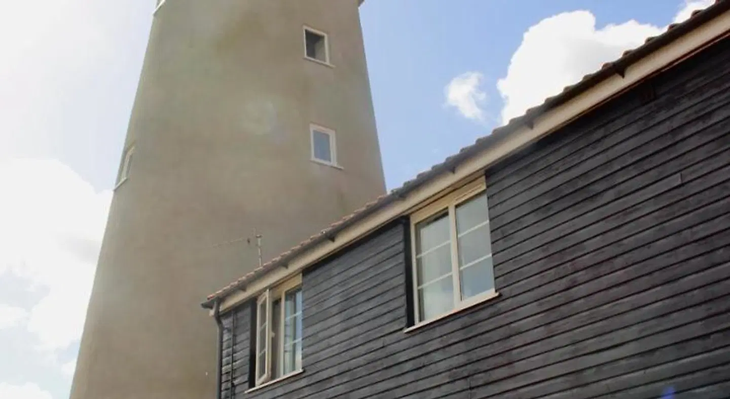Yaxham Mill EXTERIOR