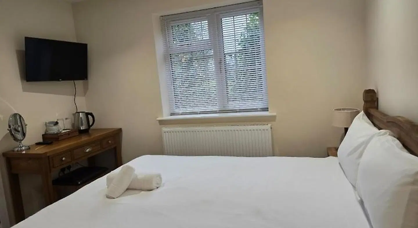 The Elm Tree Inn ROOM_EXAMPLE