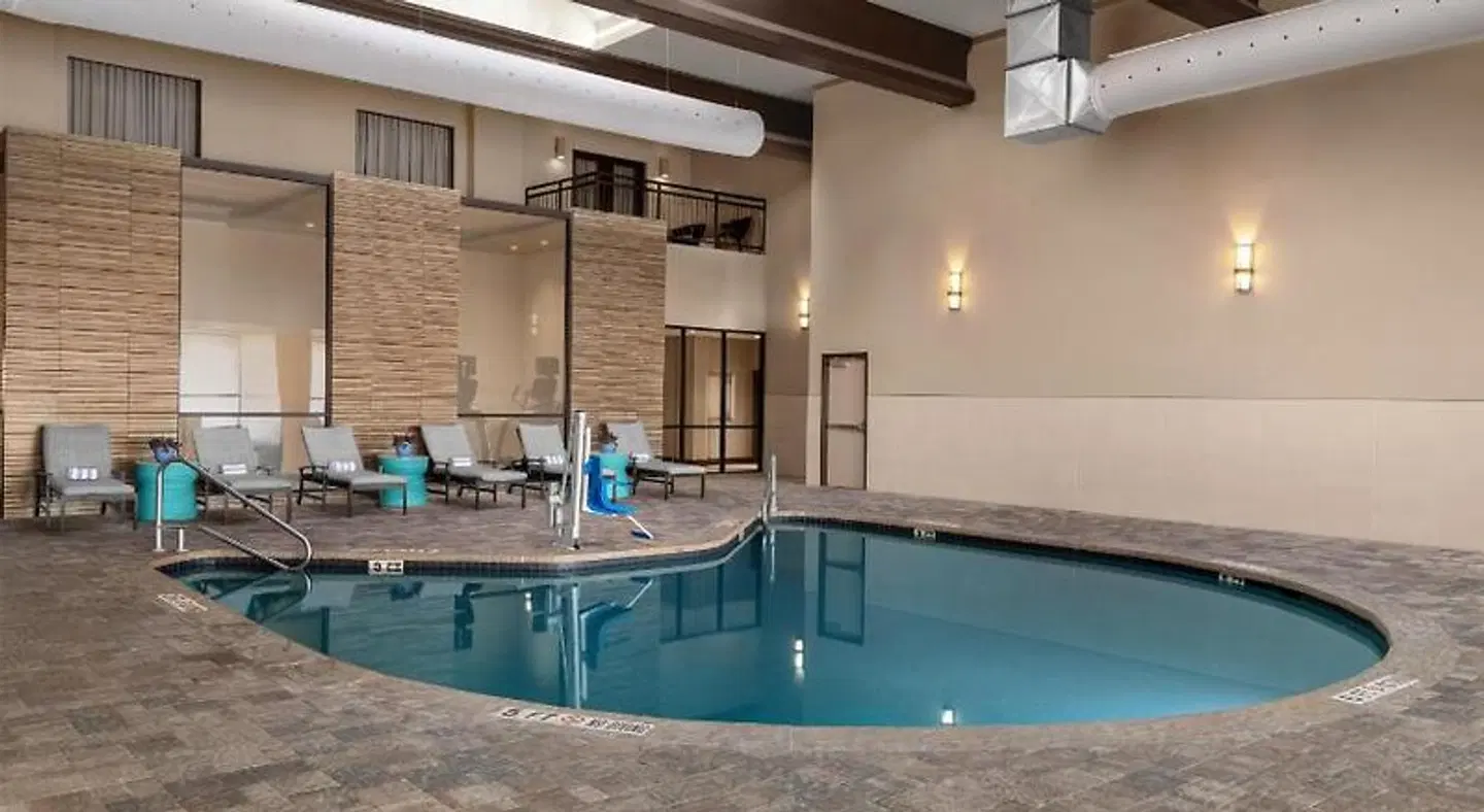 DoubleTree by Hilton Lubbock University Area Hallenbad