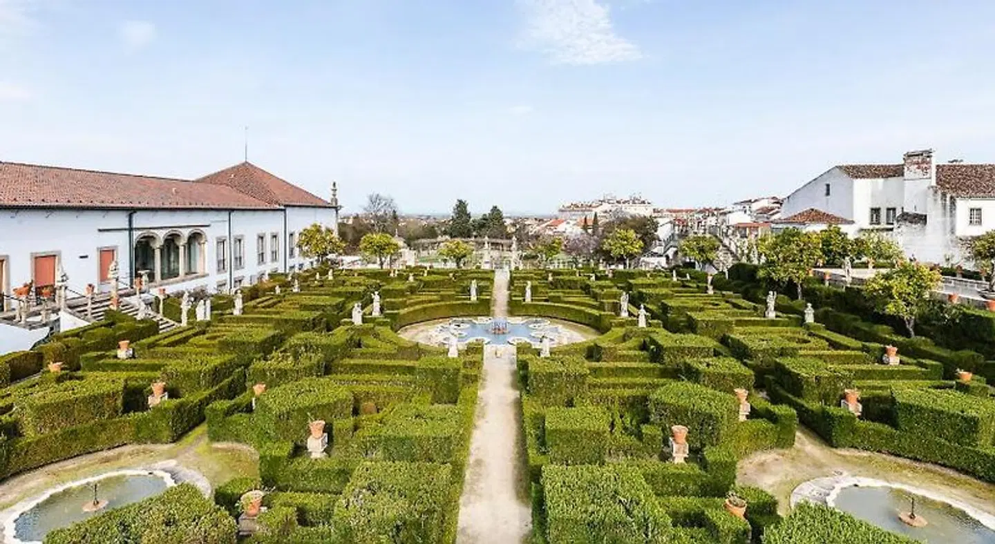Pousada de Juventude de Castelo Branco Garten