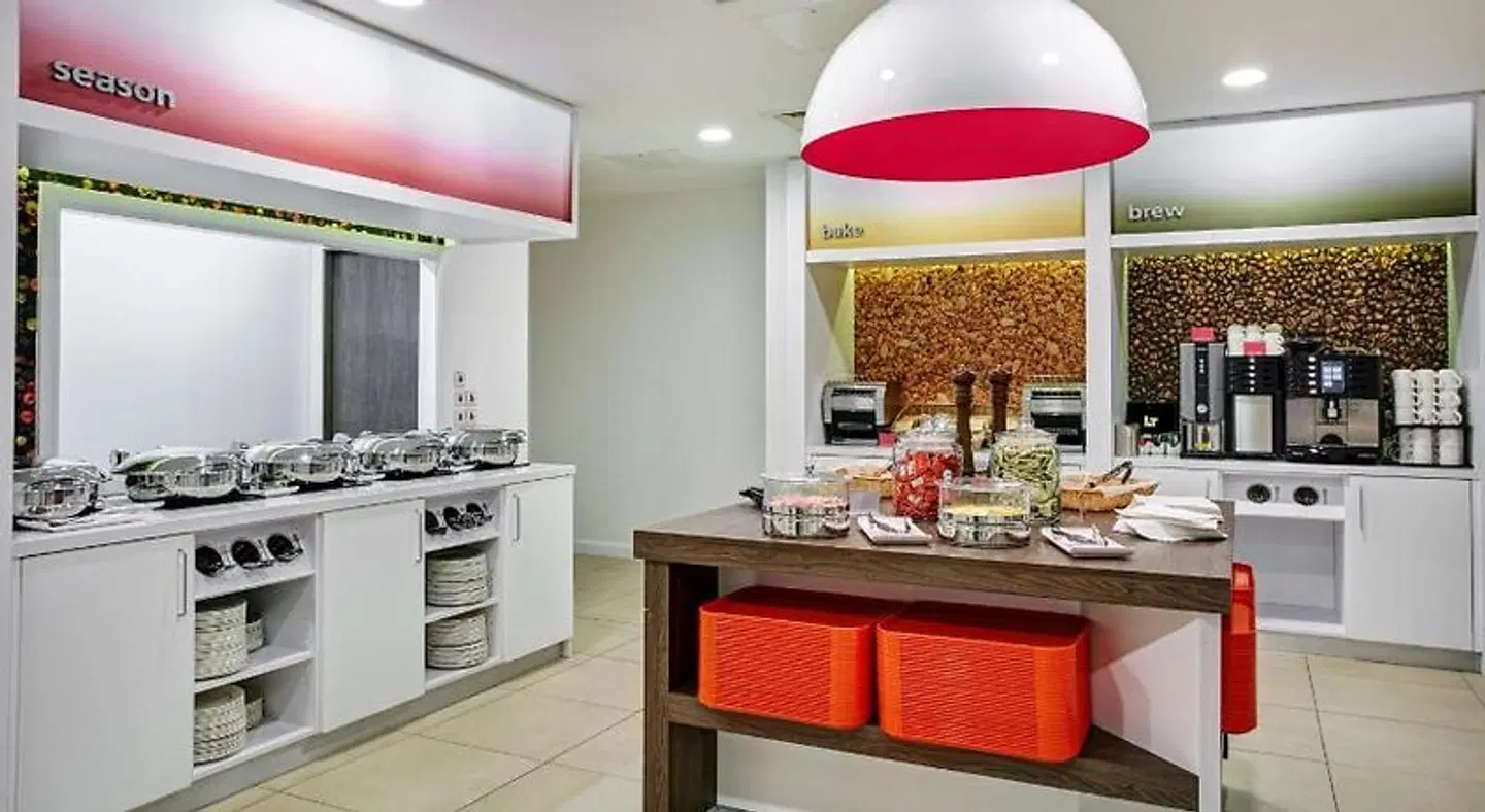 Hampton by Hilton Bristol City Centre Badezimmer