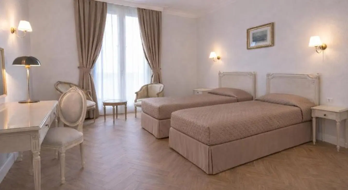 Grand Hôtel Moderne ROOM_EXAMPLE