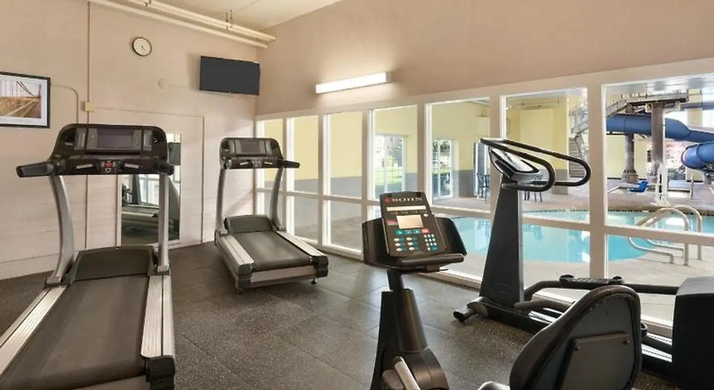 Ramada by Wyndham Spokane Airport SPORTS_AND_LEISURE