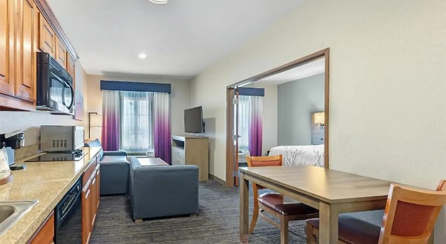 Best Western Plus San Antonio East Inn & Suites ROOM_EXAMPLE