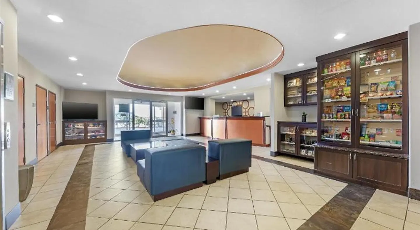 Best Western Plus San Antonio East Inn & Suites LOUNGE_LOBBY