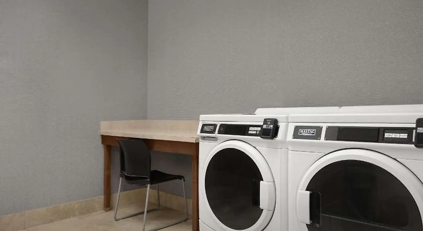 Hampton Inn & Suites Lynchburg ROOM_EXAMPLE