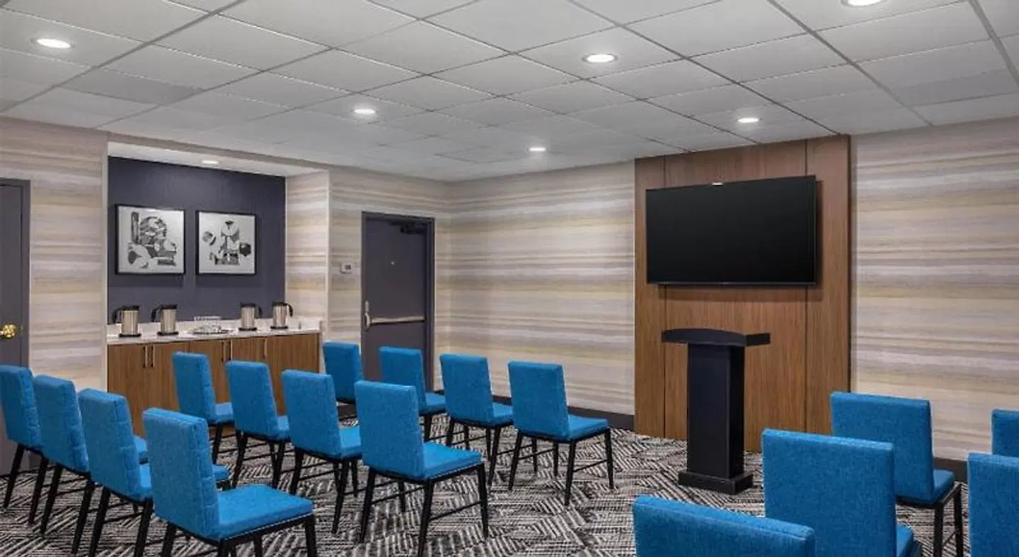 Hampton Inn & Suites by Hilton Windsor Konferenz