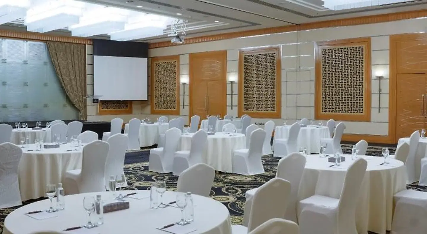 Sheraton Dammam Hotel & Convention Centre Konferenz