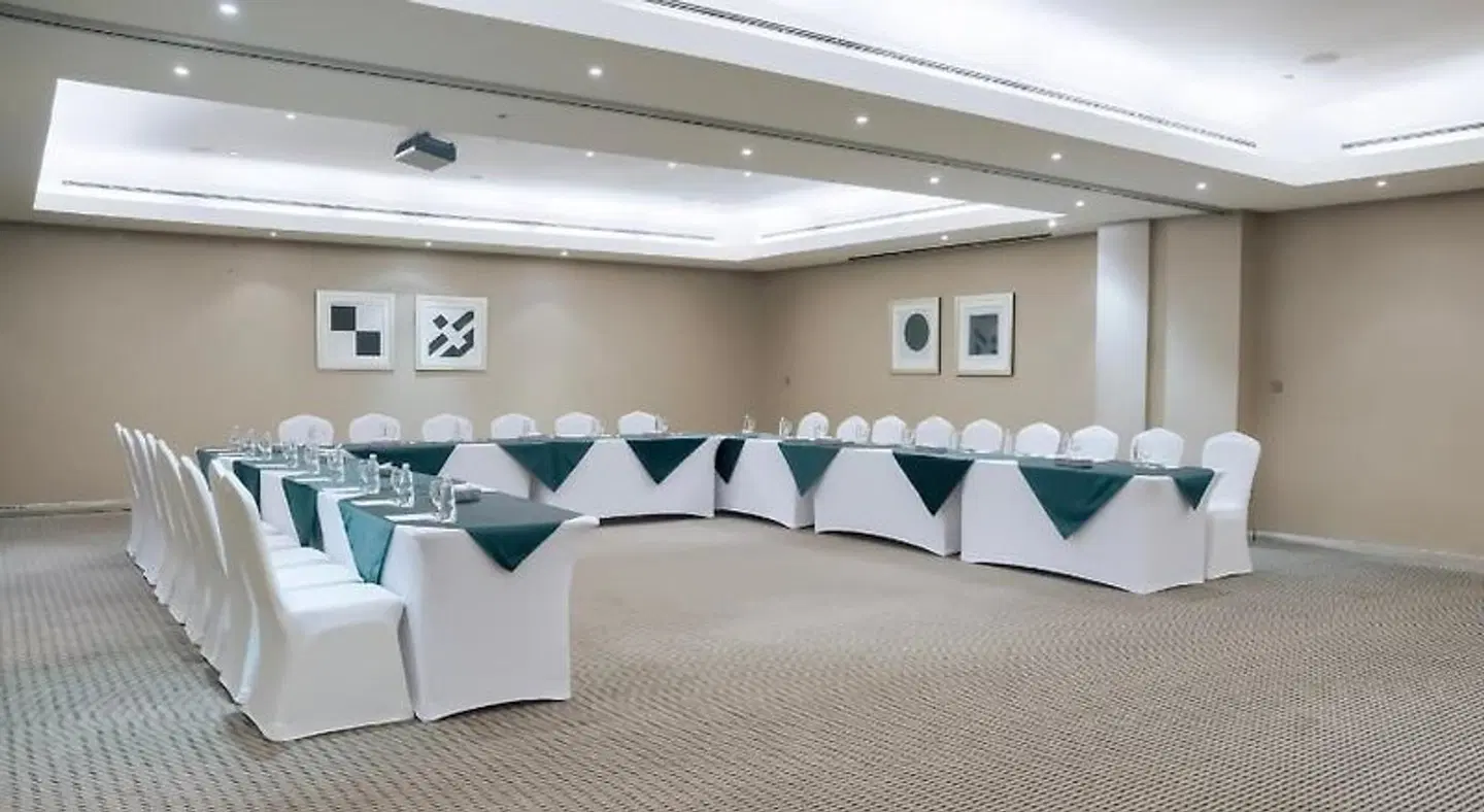 Sheraton Dammam Hotel & Convention Centre Konferenz