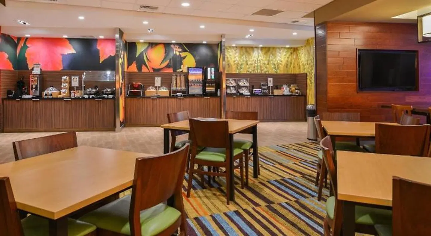 Fairfield by Marriott Inn & Suites Eugene East/Springfield Bar