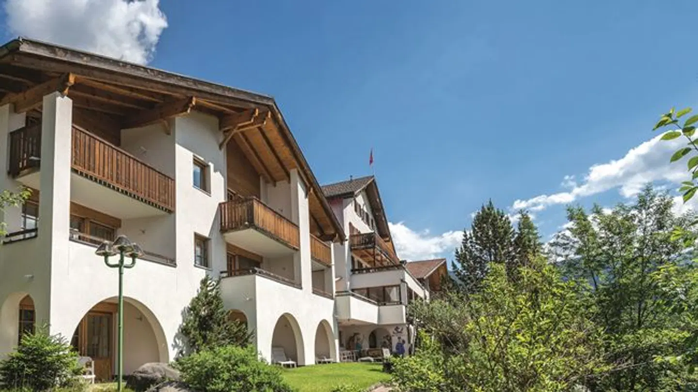 Muchetta EXTERIOR