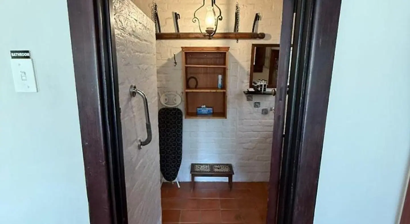 Forest Hall Guest House Badezimmer