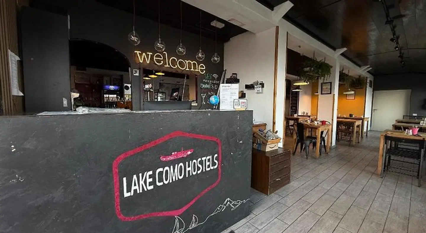 Lake Como Hostel Bar