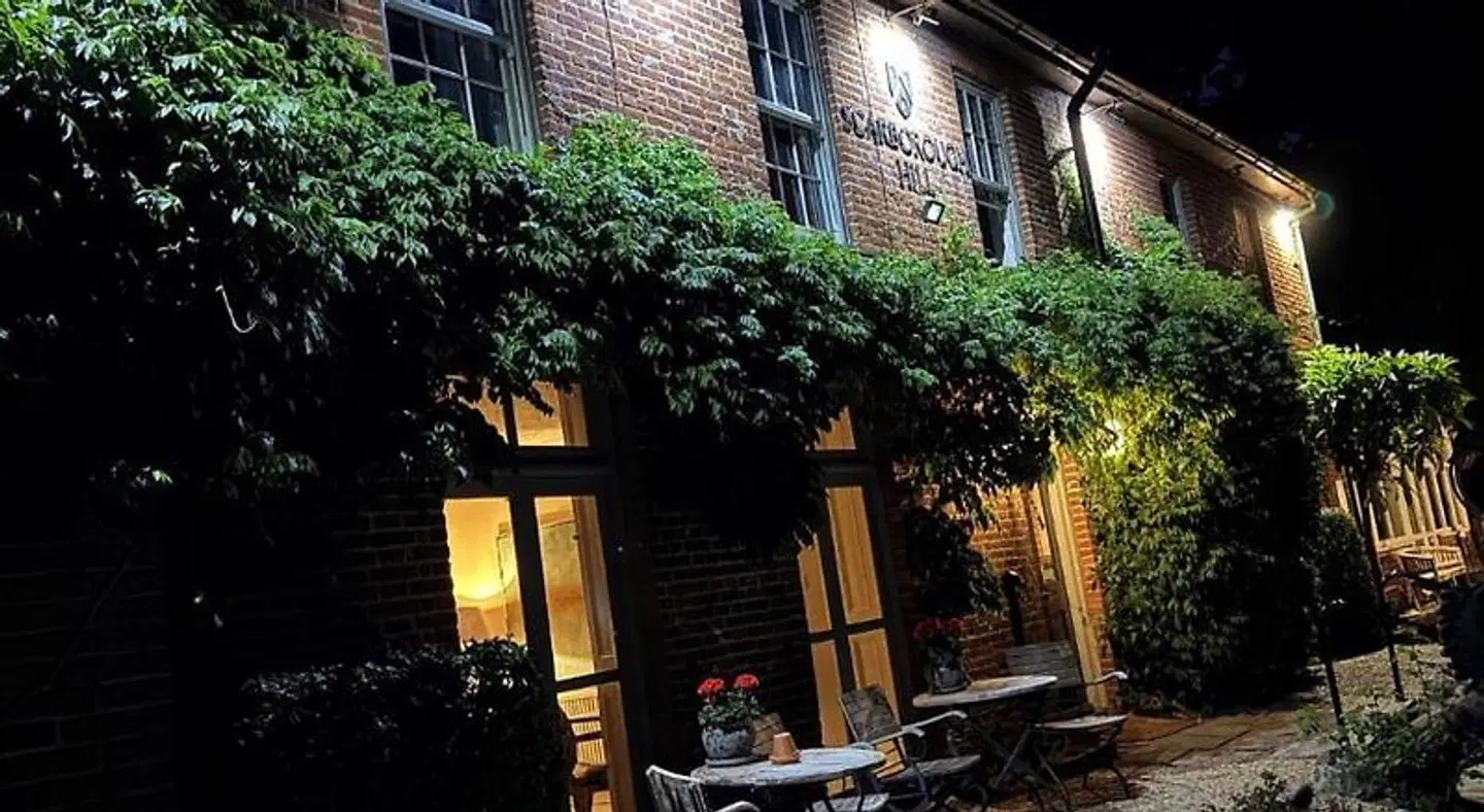 Scarborough Hill Country Househotel EXTERIOR
