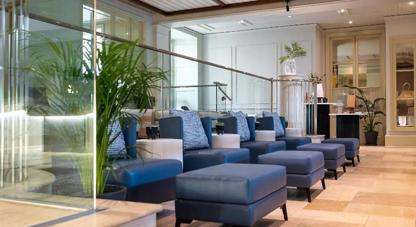Thorpe Park LOUNGE_LOBBY