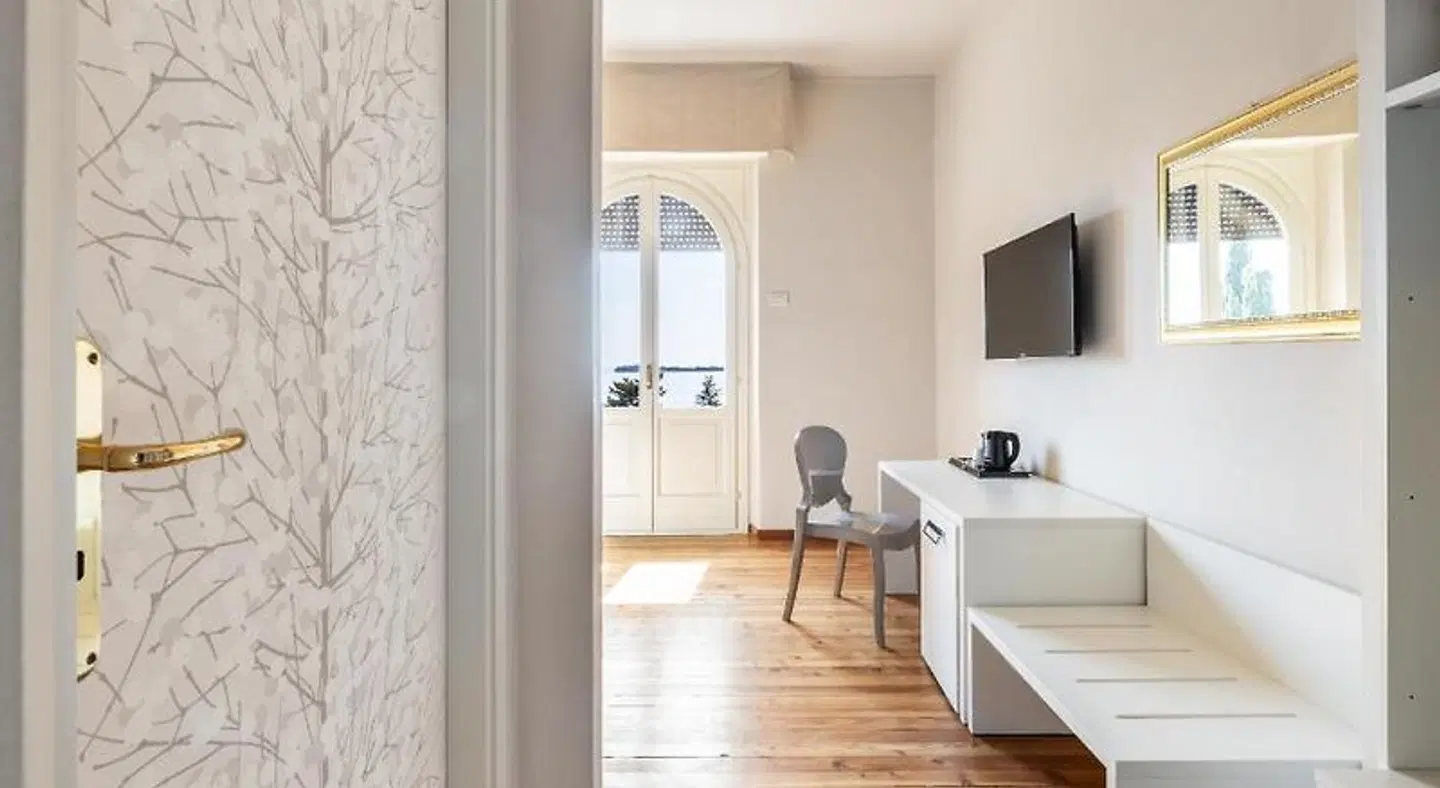 Hotel Bellevue ROOM_EXAMPLE