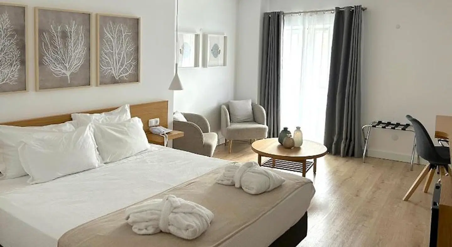 Solaris ROOM_EXAMPLE