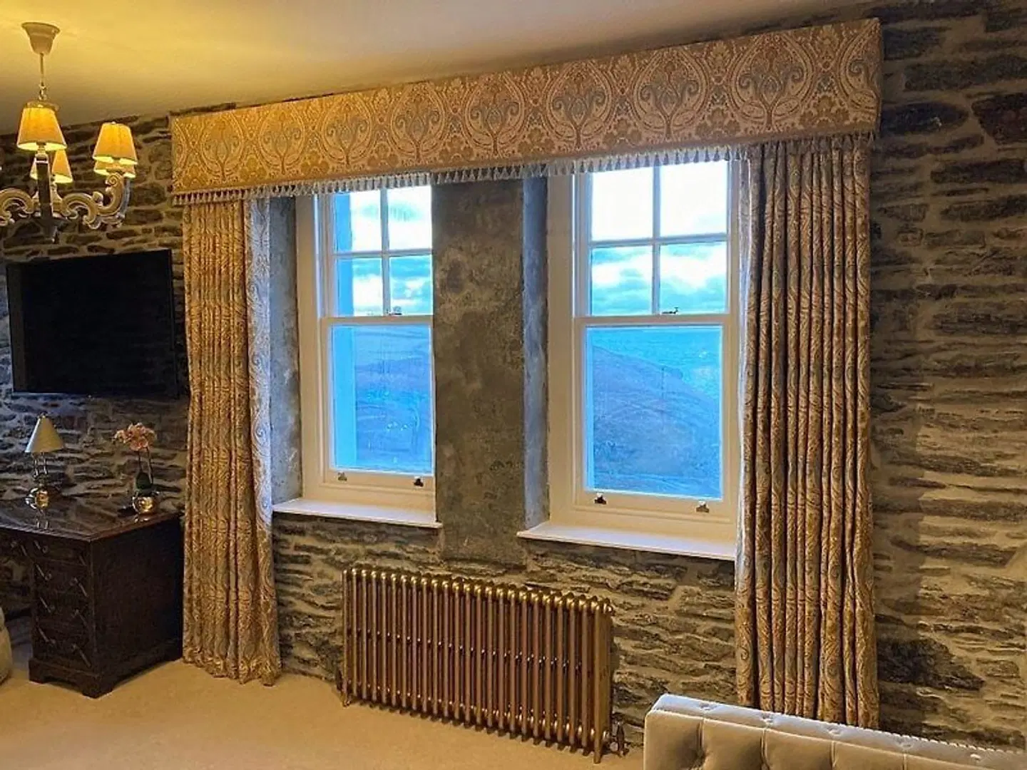 Camelot Castle ROOM_EXAMPLE