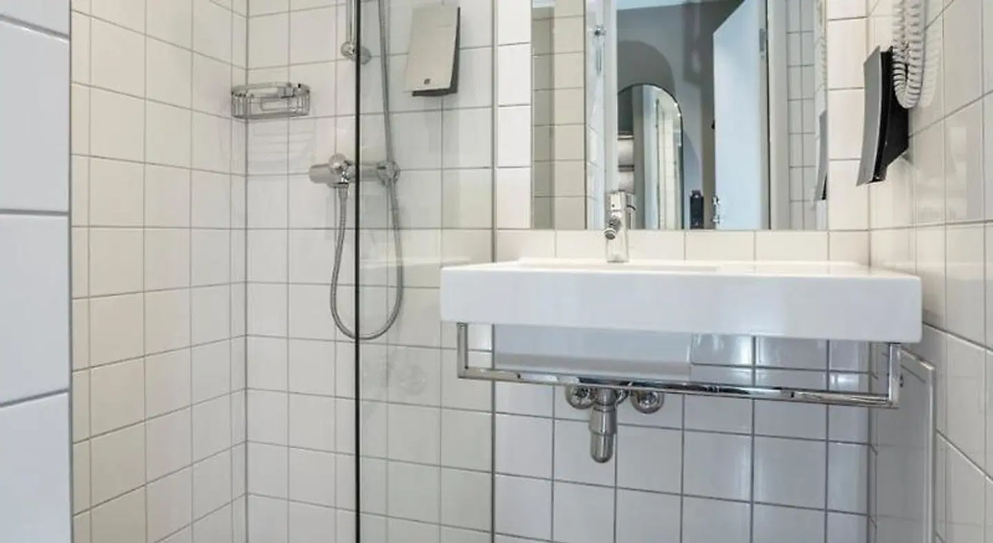 Thon Hotel Ullevaal Stadion Badezimmer