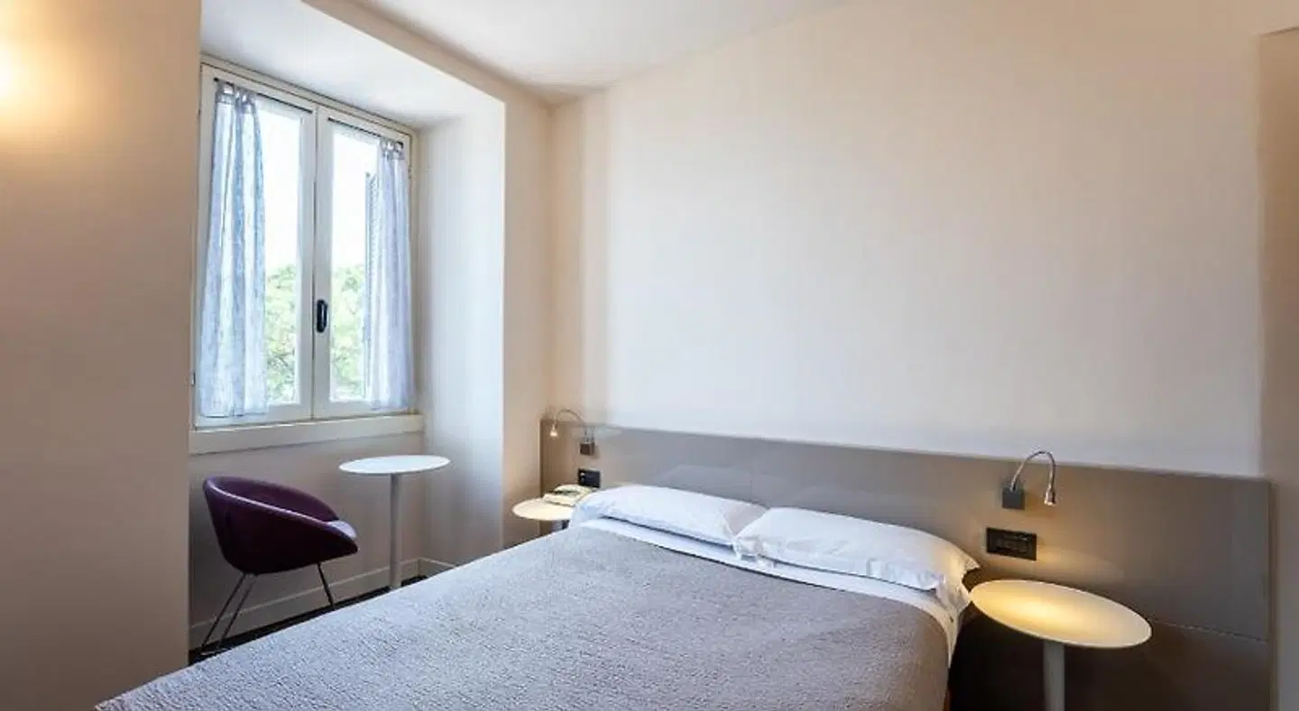 Vittorio ROOM_EXAMPLE