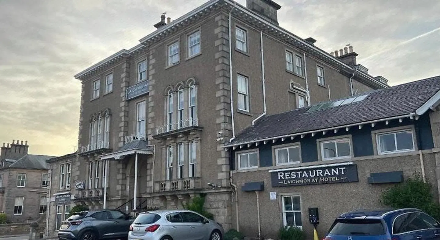 Laichmoray Hotel EXTERIOR