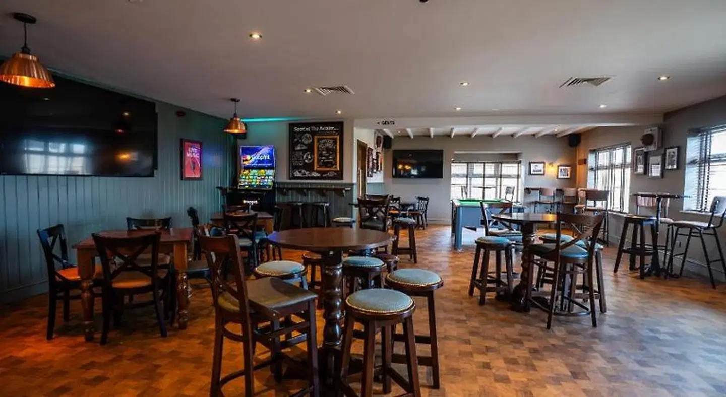 Smugglers Cove Bar