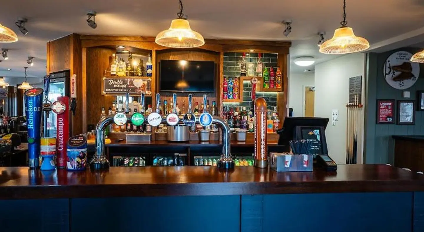 Smugglers Cove Bar