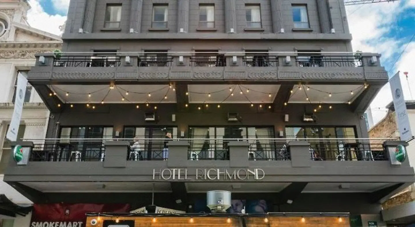 Hotel Richmond on Rundle Mall EXTERIOR