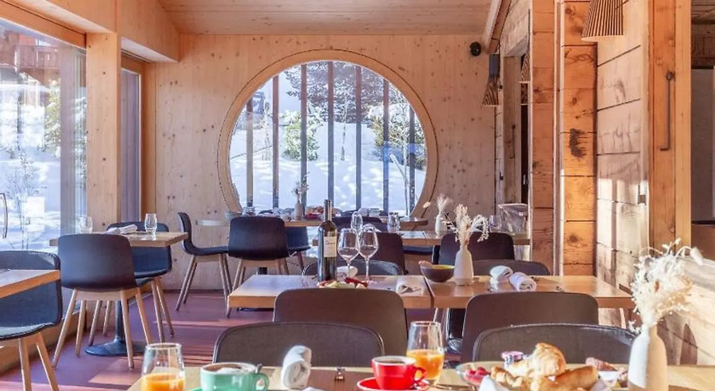 Whitepod Restaurant