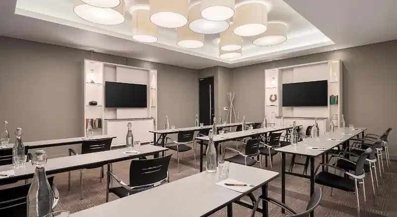 Protea Hotel by Marriott Fire & Ice! Pretoria Menlyn – Hotelfoto