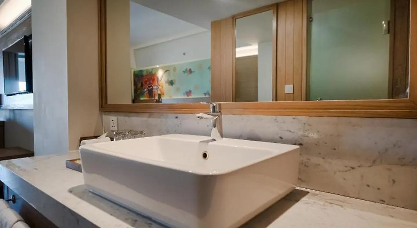 Eastin Ashta Resort Canggu Badezimmer