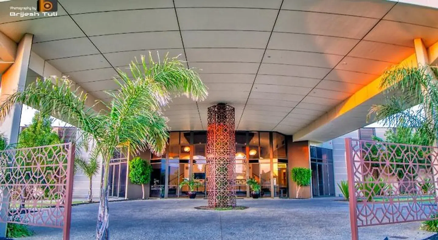 Quality Suites D'Olive EXTERIOR