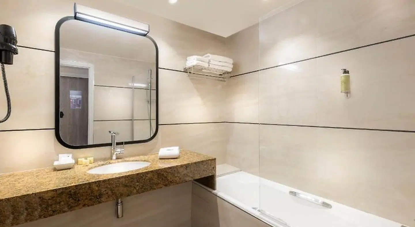 Elysées Union Badezimmer