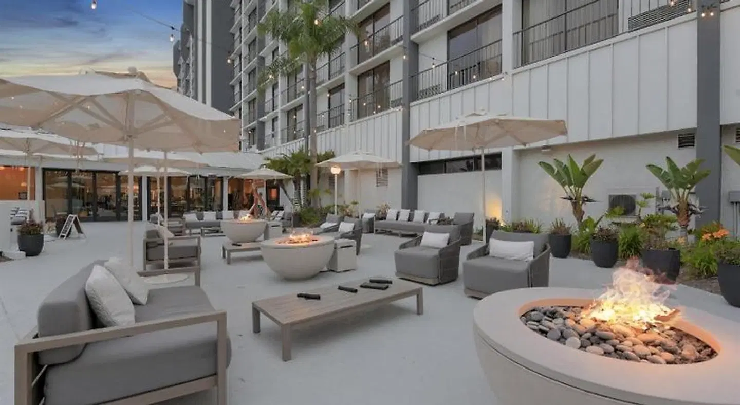 Hilton Irvine/Orange County Airport Terrasse