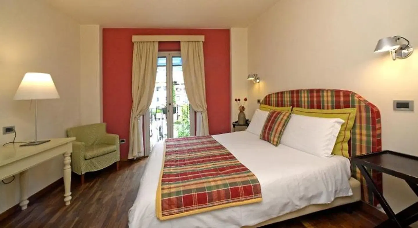 Bijou ROOM_EXAMPLE