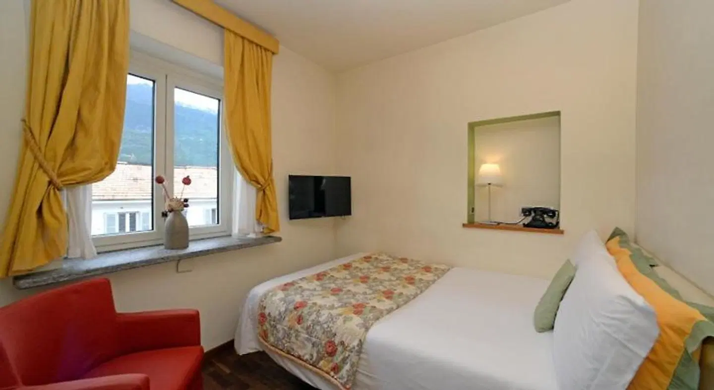 Bijou ROOM_EXAMPLE