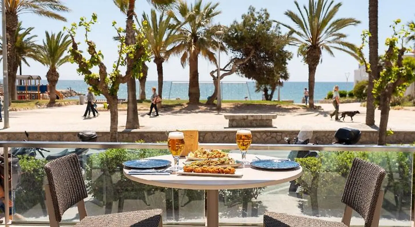 Calipolis Terrasse
