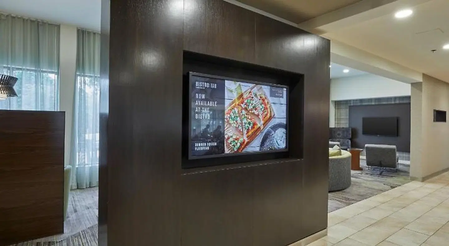 Courtyard by Marriott Eugene Springfield Bar