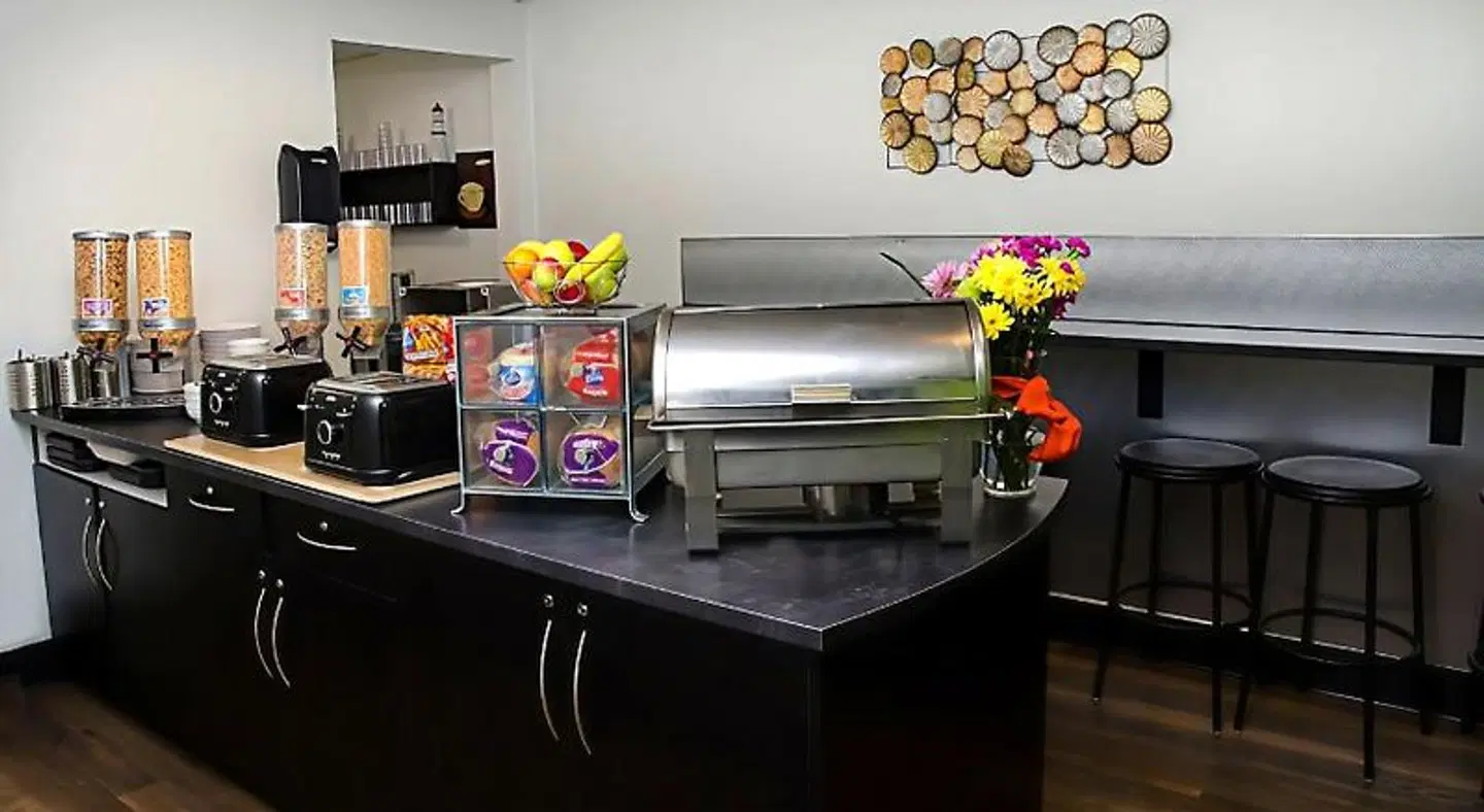 Coastal Inn Moncton/ Dieppe ROOM_EXAMPLE