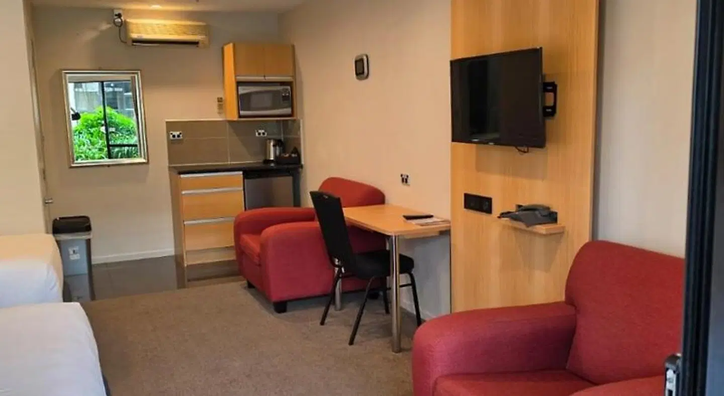 Best Western Ellerslie International ROOM_EXAMPLE