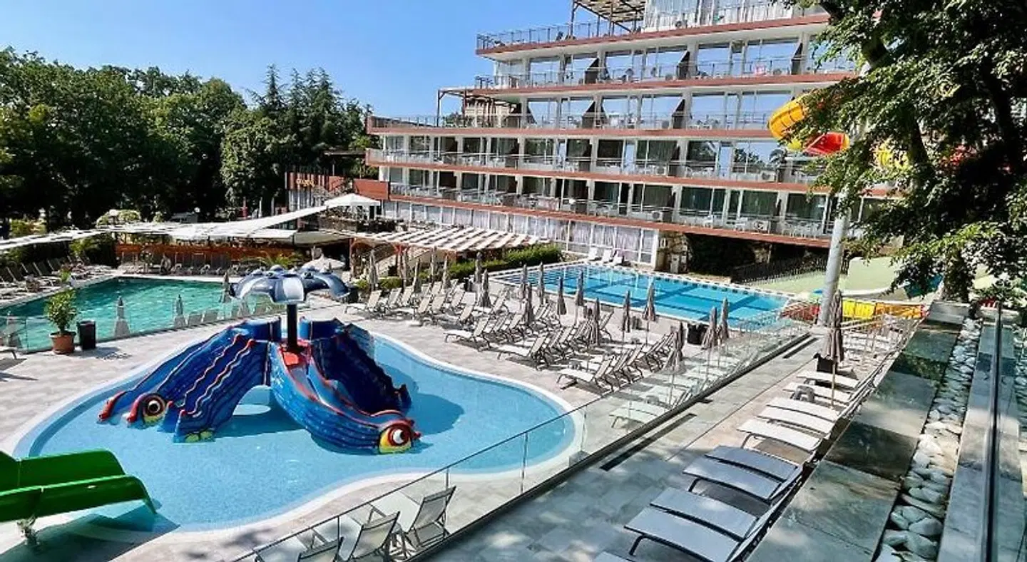 BSA Gradina Hotel OUTDOOR_POOL