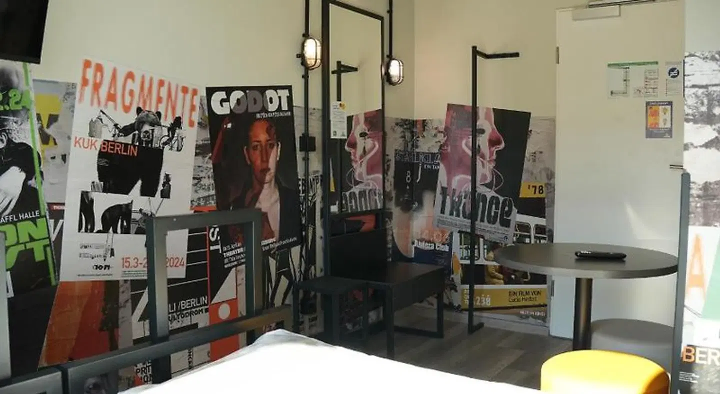 a&o Berlin Mitte Bar