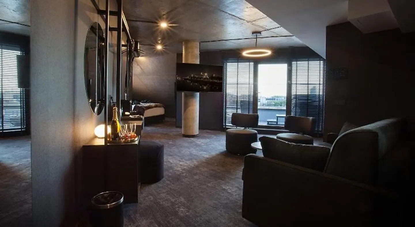 The Loft Hotel Adults Only Bar