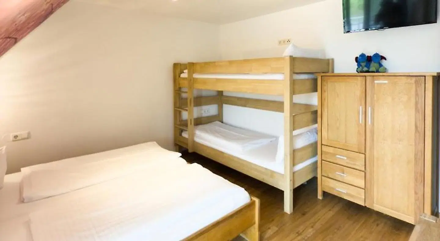 Ruster Drachennest ROOM_EXAMPLE