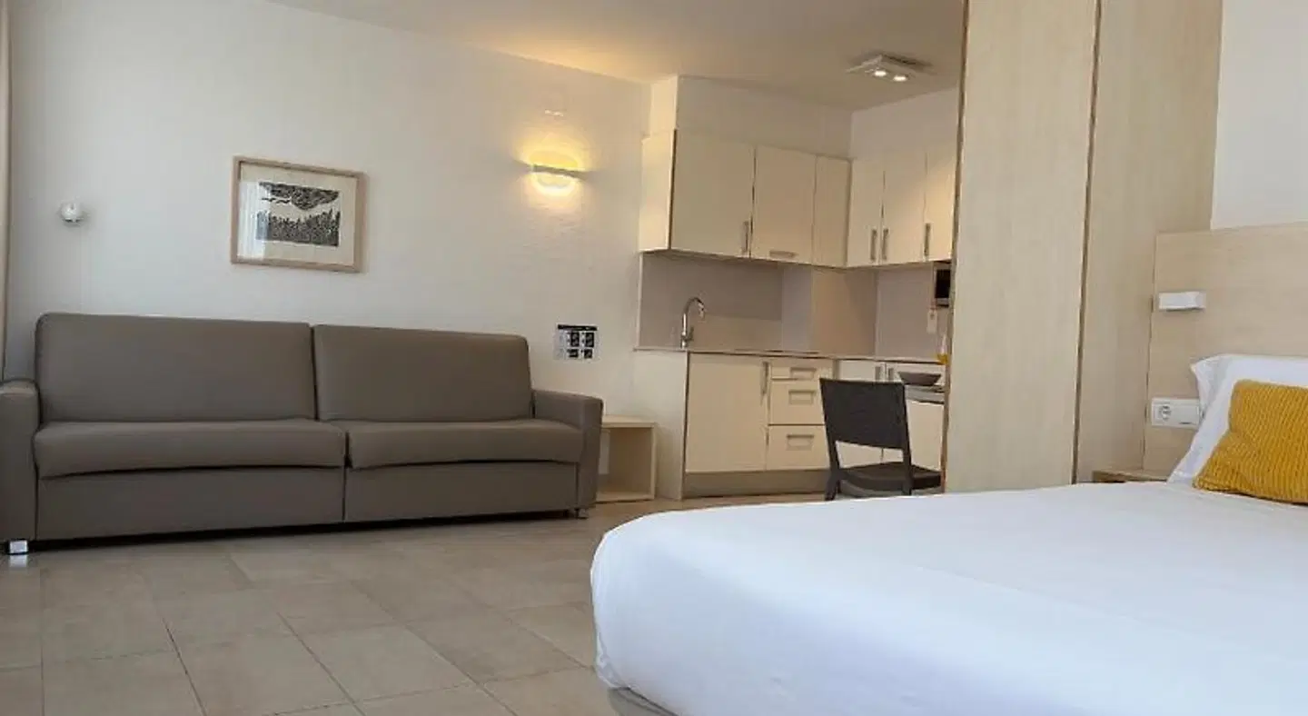 Atenea Park Suites & Apartments ROOM_EXAMPLE