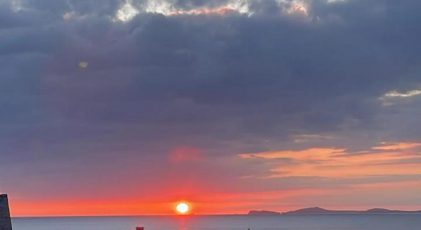 Sunset Bed and Breakfast LANDSCAPE
