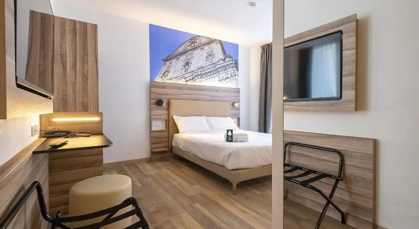 B&B HOTEL Sassari Badezimmer